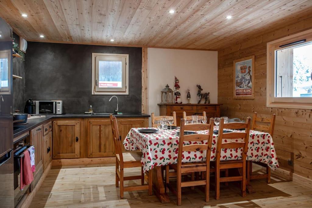 Charmant Appartement Dans Chalet, Coeur De موجوف المظهر الخارجي الصورة